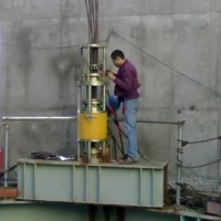 上海液压顶升设备制造企业/鼎恒液压机械厂家定做液压提升器