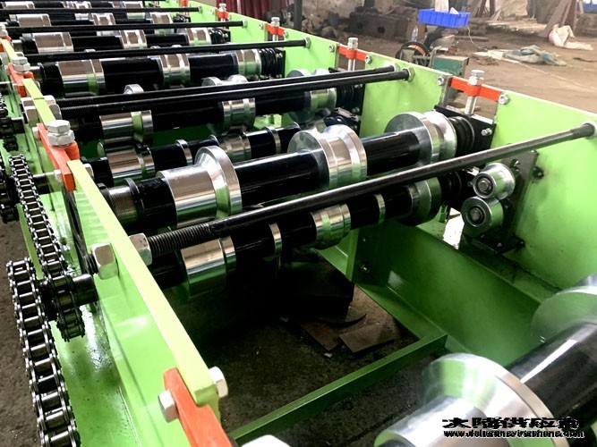 河北沧州泊头市浩洋机械实体企业南充c型钢冲剪机值得信赖13831703365(微信同号)